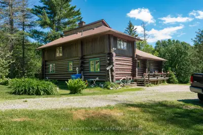 Detached in North Bay