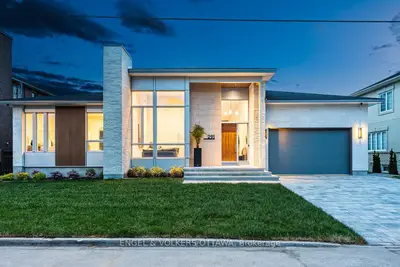 Detached in Alta Vista and Area