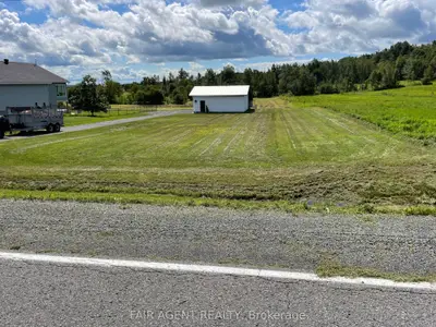 2130 Du Golf Road, Clarence-rockland, On K0a 1n0