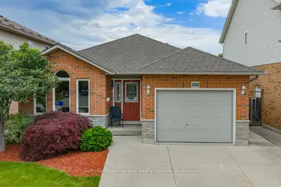 Detached in Hamilton