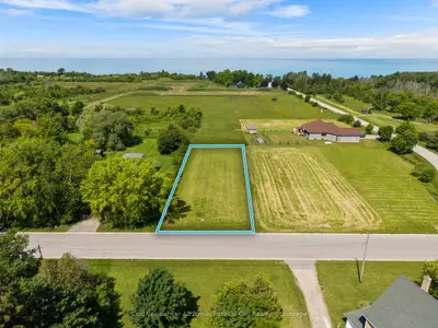 9 Wellington Street S, Ashfield-colborne-wawanosh, On N7a 3x9
