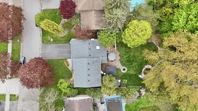 Detached in London North