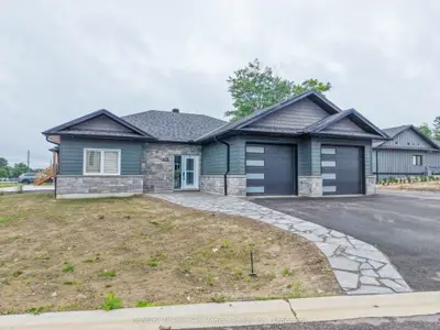 178 Carmichael Drive, North Bay, On P1b 8g2
