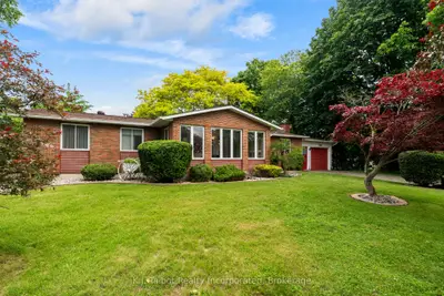 232 Picton Street W, Goderich, On N7a 2c8