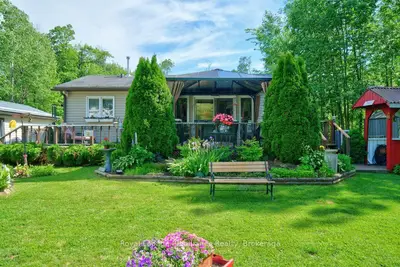 1012 Lakeshore Drive, Frontenac, On K0h 1b0