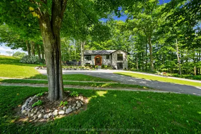 Detached in Cramahe