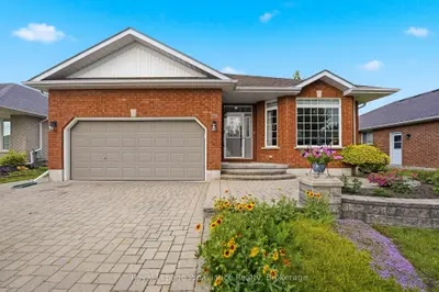 Detached in Belleville