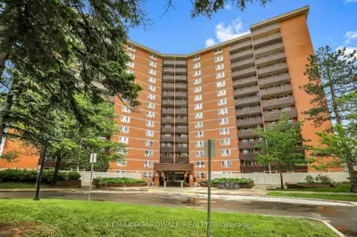 Condo Apartment in Beacon Hill North - South and Area