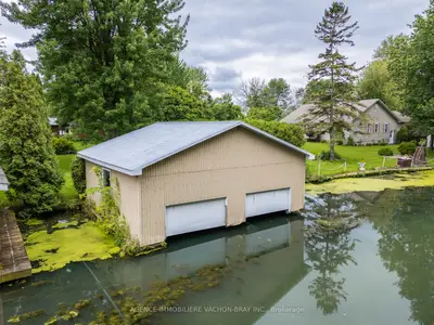 21050 Juniper Avenue, South Glengarry, On K0c 1e0