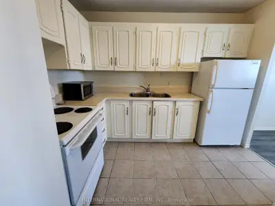 215 Glenridge Avenue 1102, St. Catharines, On L2t 3j7