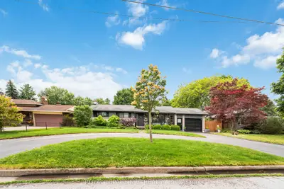 9 Cartier Drive, St. Catharines, On L2m 2e5