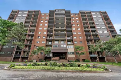 2630 Southvale Crescent 214, Elmvale Acres And Area, On K1b 4s8