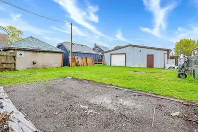 134 Frazer Street, Port Colborne, On L3k 1e5