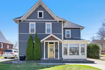Detached in Carleton Place