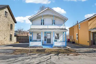 Detached in Gananoque
