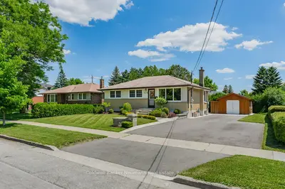 Detached in Guelph