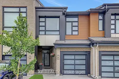 Att/Row/Townhouse in Kanata