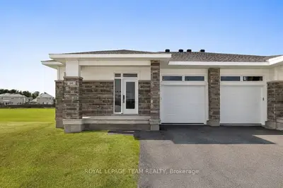 Semi-Detached in Brockville