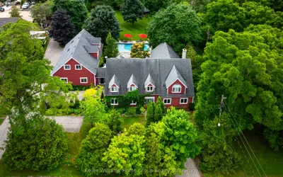 Detached in Centre Wellington