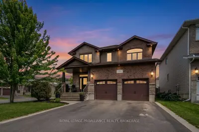 Detached in Kingston