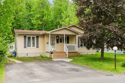 Detached in Greely - Metcalfe - Osgoode - Vernon and Area