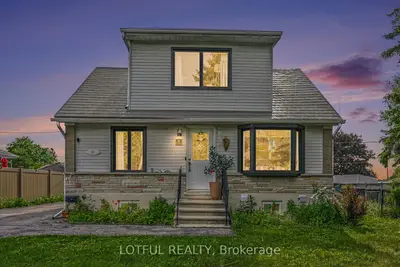 Detached in Bells Corners and South to Fallowfield