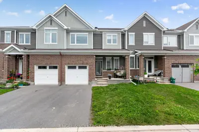 Att/Row/Townhouse in Barrhaven