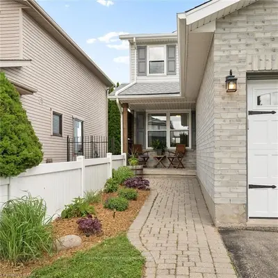16 White Sands Court, Kitchener, On N2e 3s4