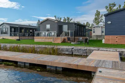 MobileTrailer in Kawartha Lakes