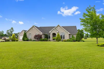 Detached in North Algona Wilberforce