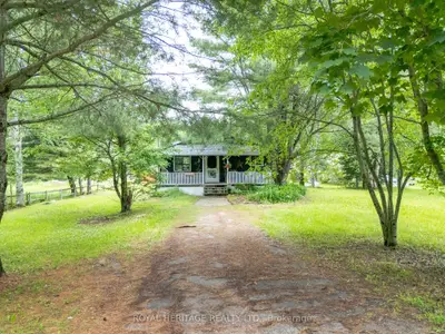 34 Gordon Point Road, Magnetawan, On P0a 1p0