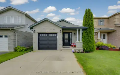 Detached in Cambridge