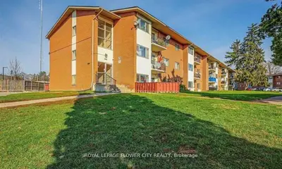 Condo Apartment in London East