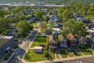 382 Beach Road, Hamilton, On L8h 3k5