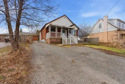 880 Lawrence Road, Hamilton, On L8k 2a3