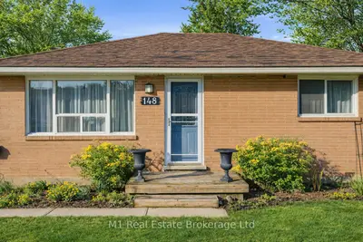 Detached in Guelph