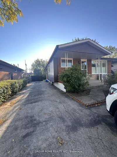 Detached in Hamilton