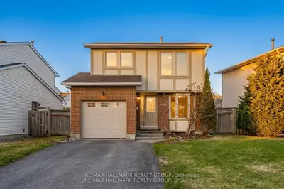 Detached in Orleans - Convent Glen and Area