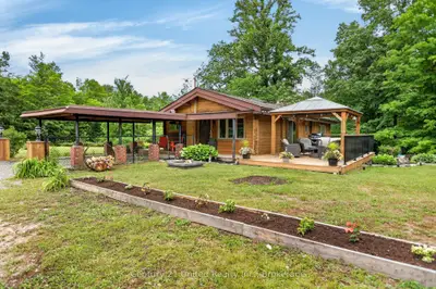 3400 Juniper Point Road, Selwyn, On K0l 2h0