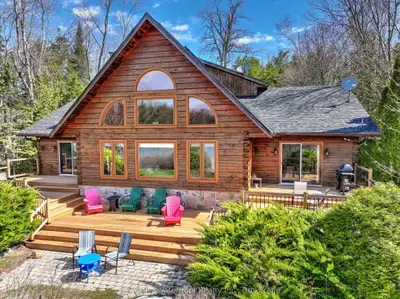 Detached in Kawartha Lakes