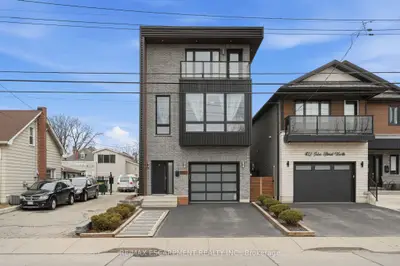 Detached in Hamilton