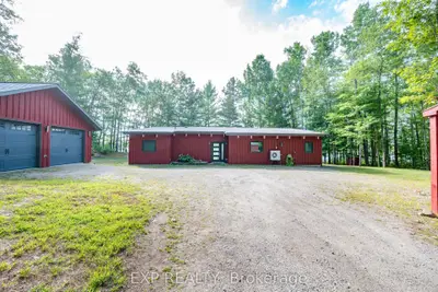 332 Lachlan Lane, Whitewater Region, On K0j 2l0
