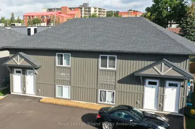 673 Adelaide Street 2, Woodstock, On N4s 4c2