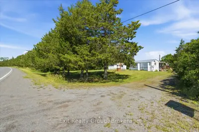1154 County Rd 14, Prince Edward County, On K0k 1w0