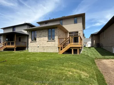 3 Finch Street, Tillsonburg, On N4g 0l9