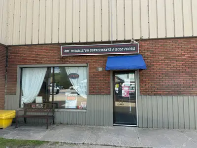 30 York Street, Dysart Et Al, On K0m 1s0