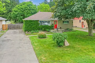 Detached in London South
