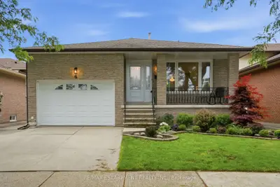 Detached in Hamilton