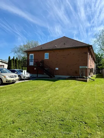 Fourplex in Grimsby