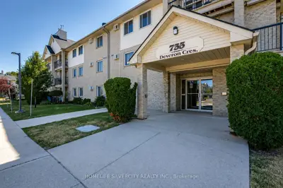 733 Deveron Crescent 303, London South, On N5z 4x7